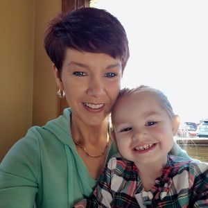 Meet your Posher, Kelly